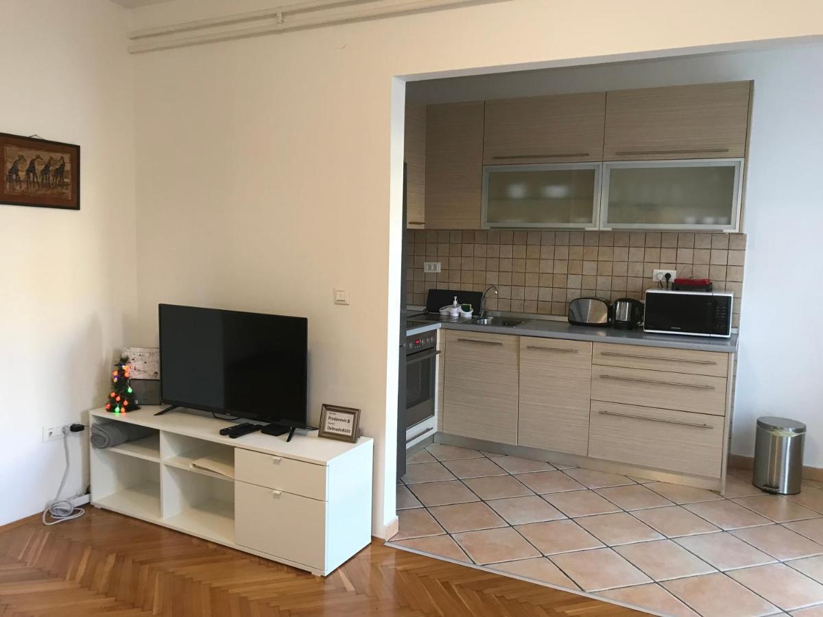 Centrum 2 Βελιγράδι Εξωτερικό φωτογραφία