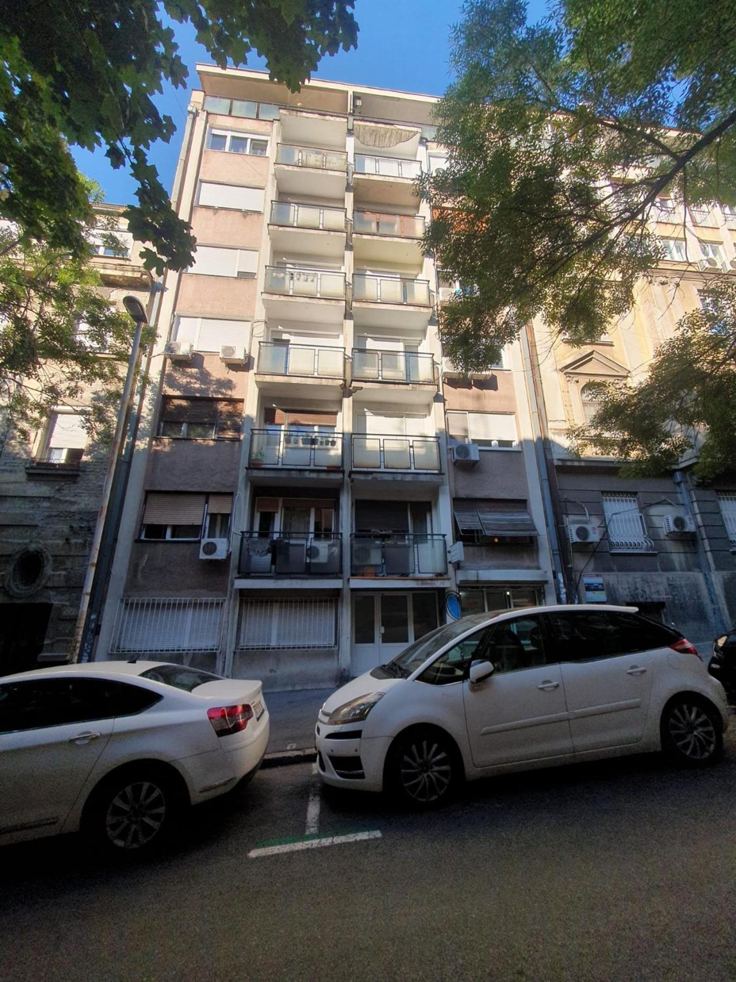 Centrum 2 Βελιγράδι Εξωτερικό φωτογραφία